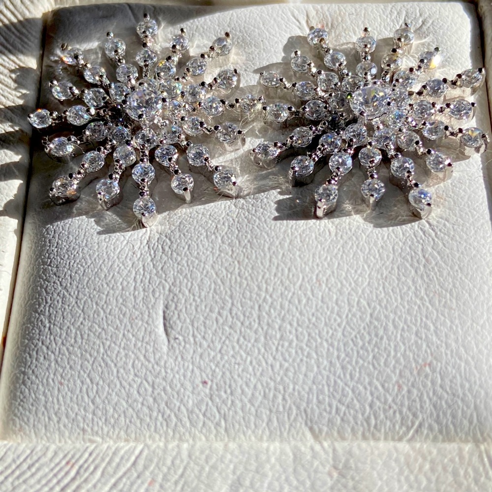 Star burst sterling earrings studs